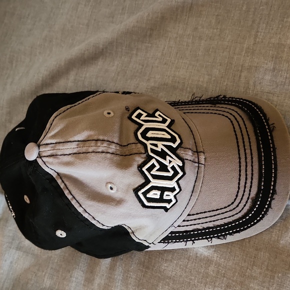 AC/DC womans distressed black and gray ball cap - Picture 4 of 14